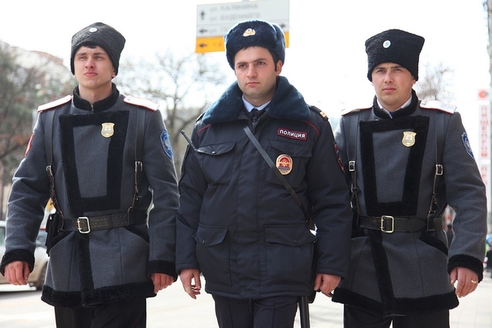 В Крыму привлекут казаков для охраны общественного порядка