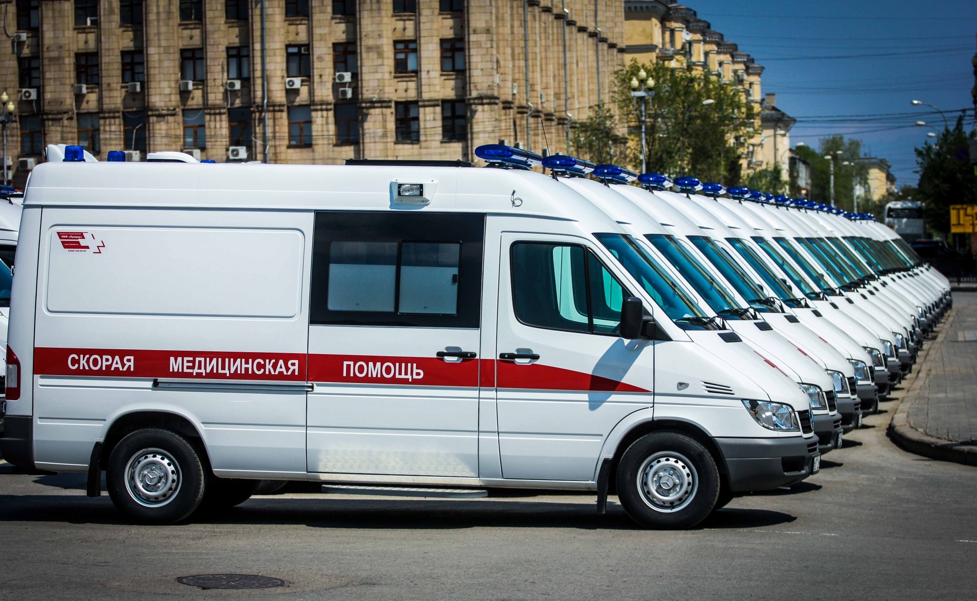В Крыму автомобили скорой помощи оборудуют тревожными кнопками