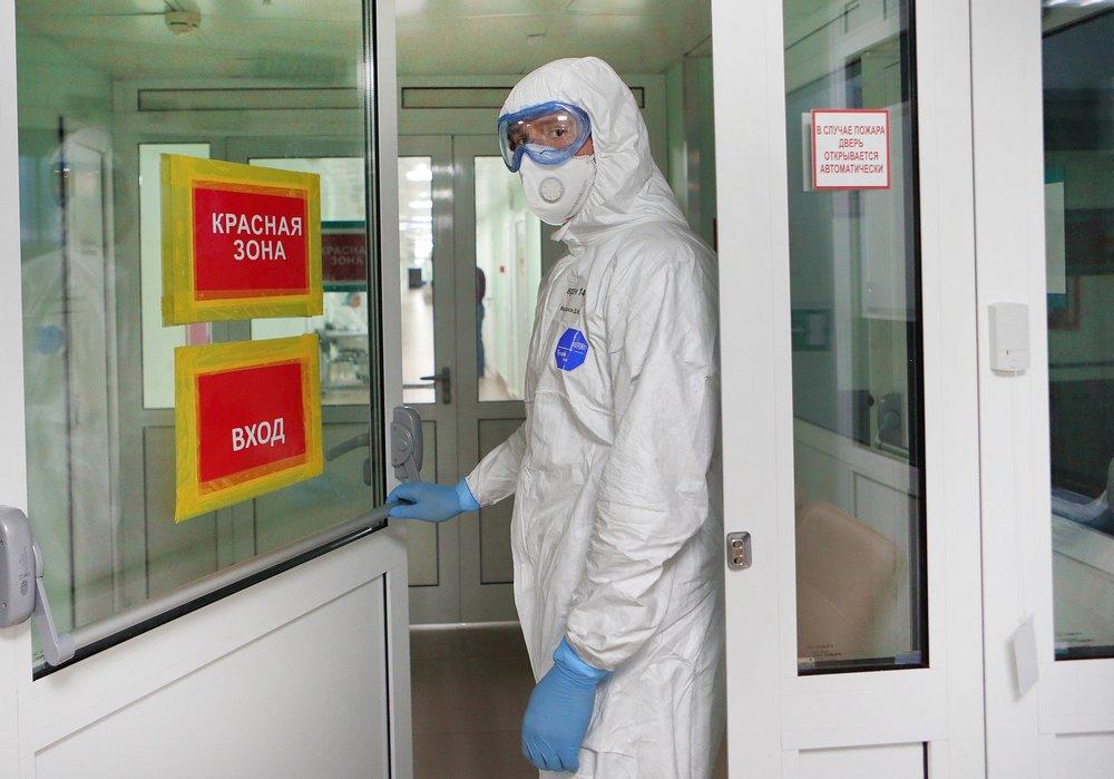 Охраников больницы в Коммунарке отстранили от работы из-за подозрения на коронавирус