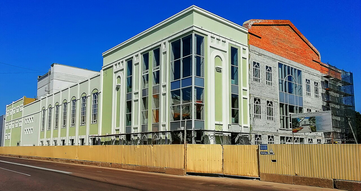 На охрану недостроенного здания Филармонии в Тамбове выделят 350 тыс рублей