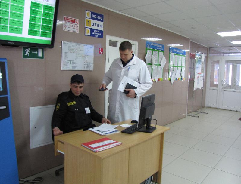 В Петербурге начали проверку из-за смерти пациента, которого охрана не пустила в больницу