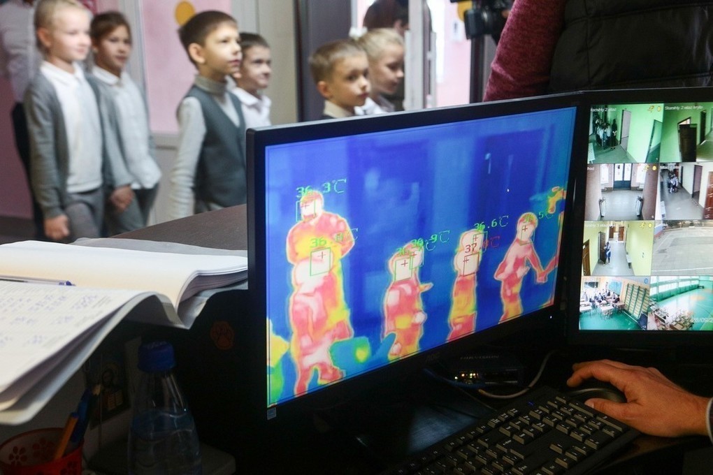 В Волгоградской области 29 школ оснастили системами мониторинга и температурного контроля