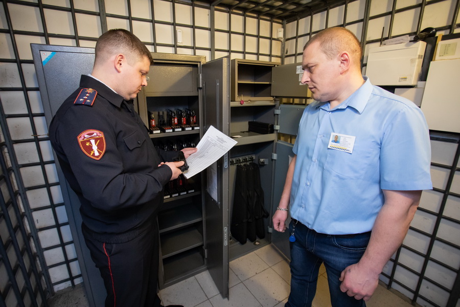 Росгвардия выявила нарушения хранения оружия в частных охранных агентствах Иркутской области