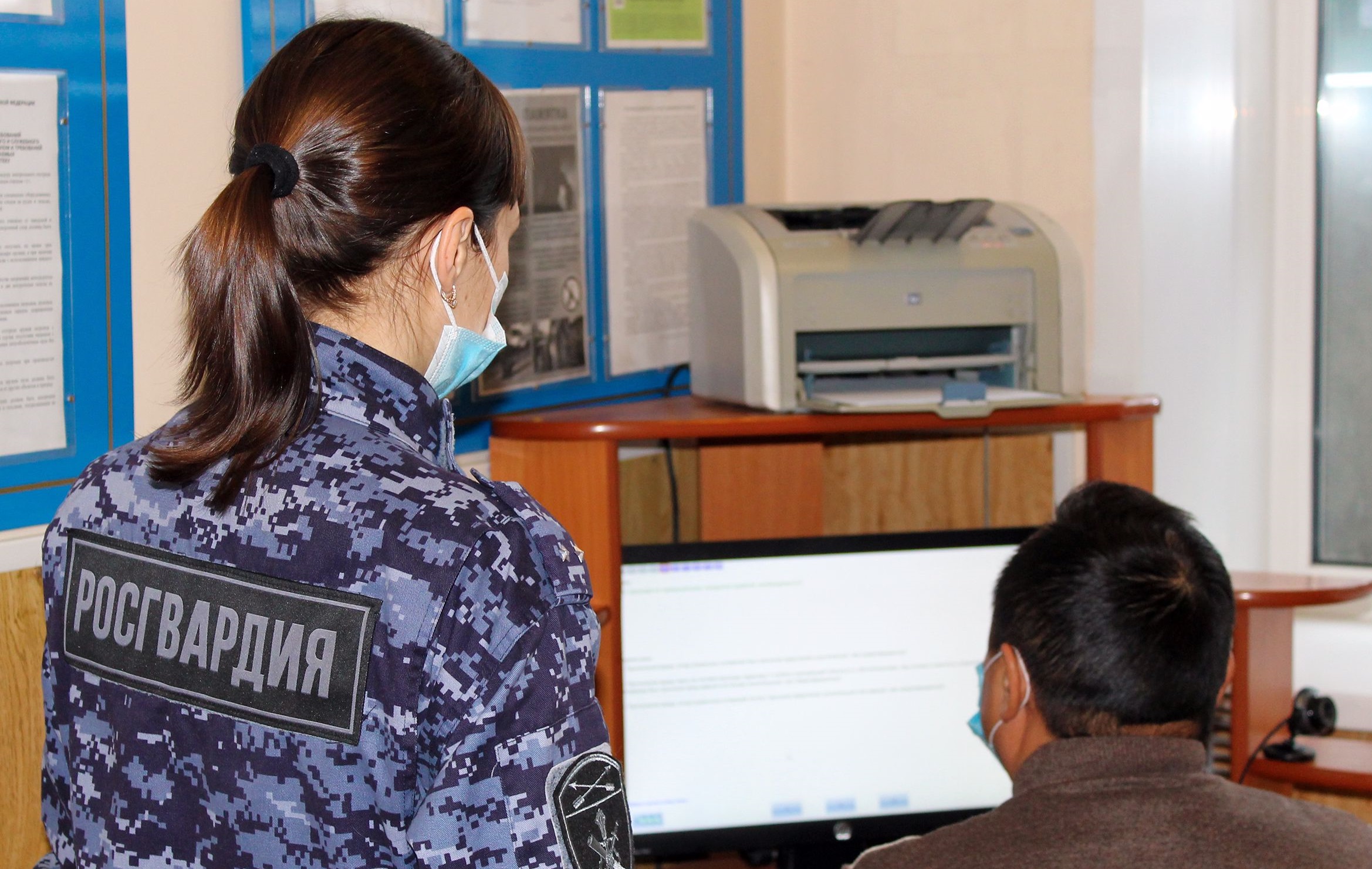 Росгвардия в Республике Алтай проверила уровень профессиональной подготовки сотрудников ЧОО
