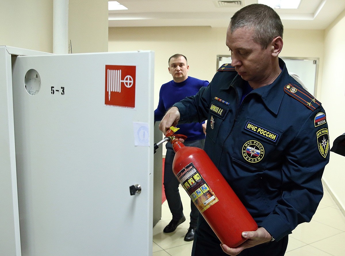 В школах Хабаровского края обнаружили 615 нарушений правил пожарной безопасности