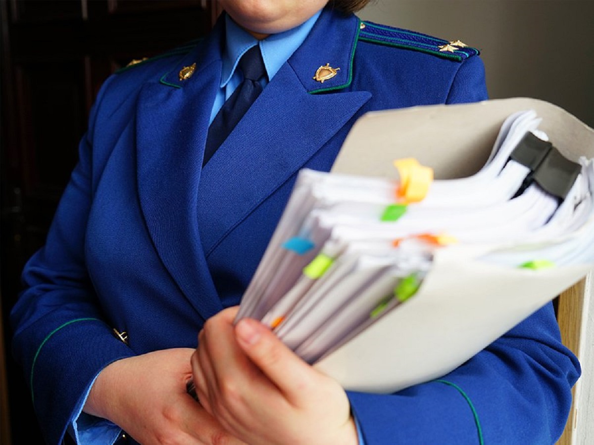 Прокуратура Республики Коми помогла работникам охранного предприятия получить задолженность по зарплате 