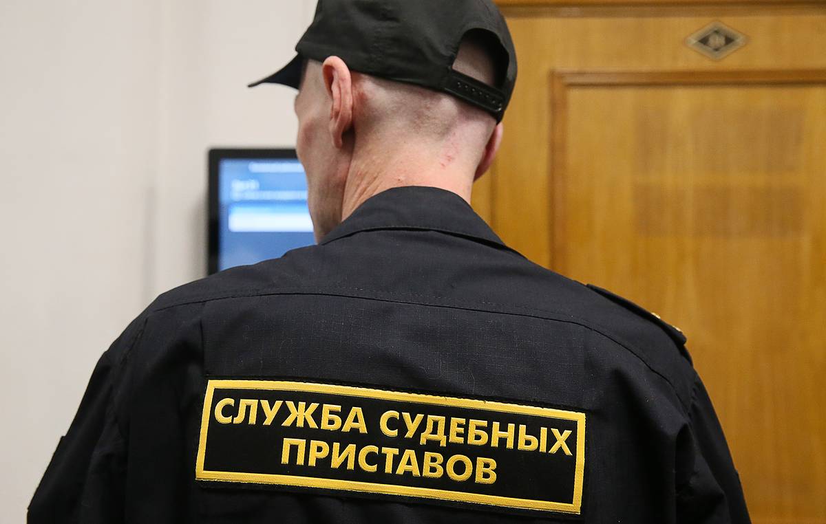 Судебные приставы Кузбасса взыскали зарплату в пользу сотрудника охранного предприятия