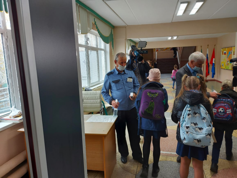 С февраля детские сады и школу в Елово охраняет ЧОП