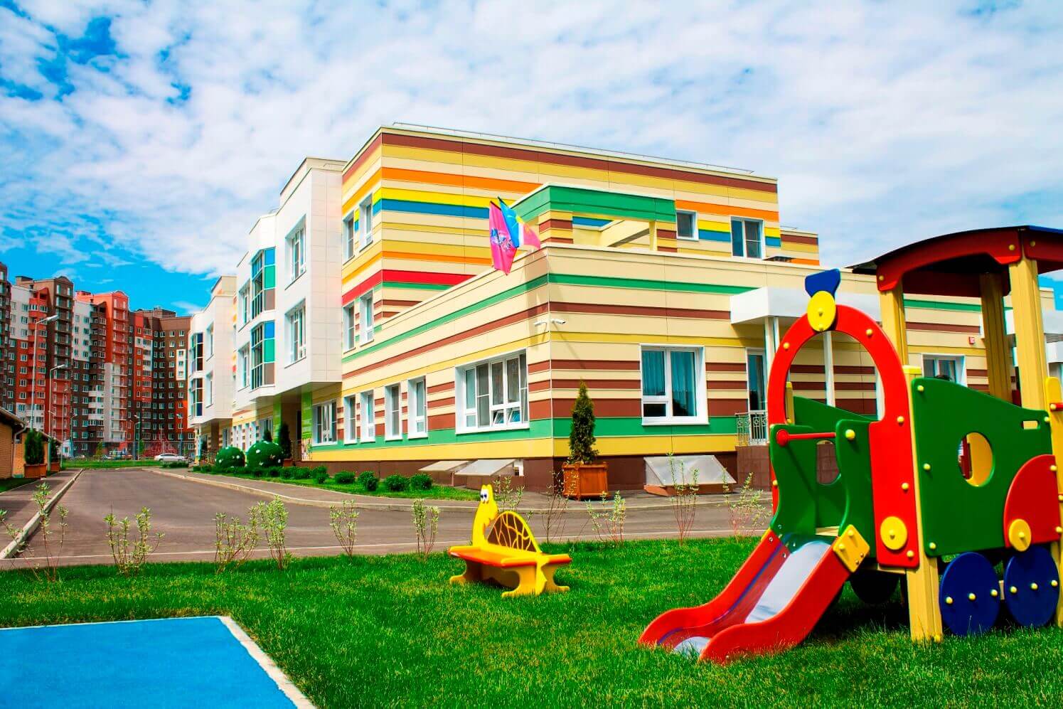 Прокуратура Великого Новгорода помогла организовать охрану в детском саду