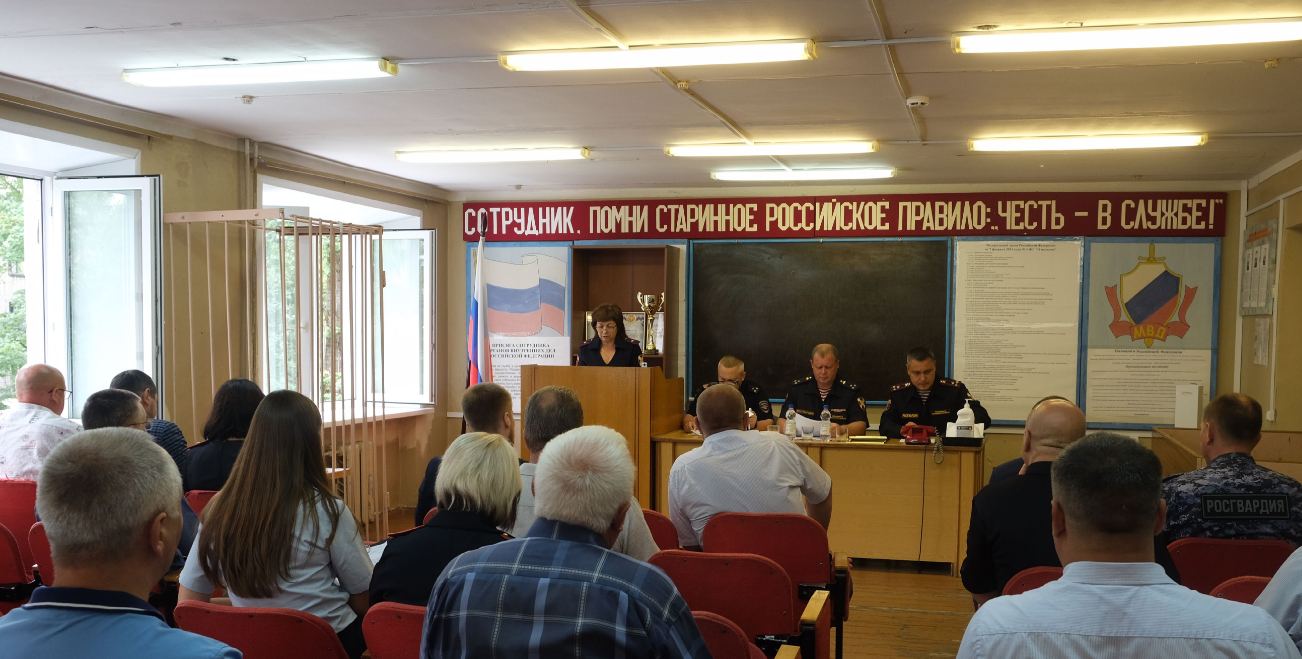 В Ярославле представители Росгвардии провели координационное совещание с руководителями ЧОО